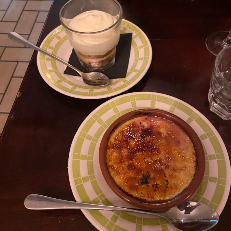 Crème brûlée framboise et tiramisu  - L'Epoque, Paris