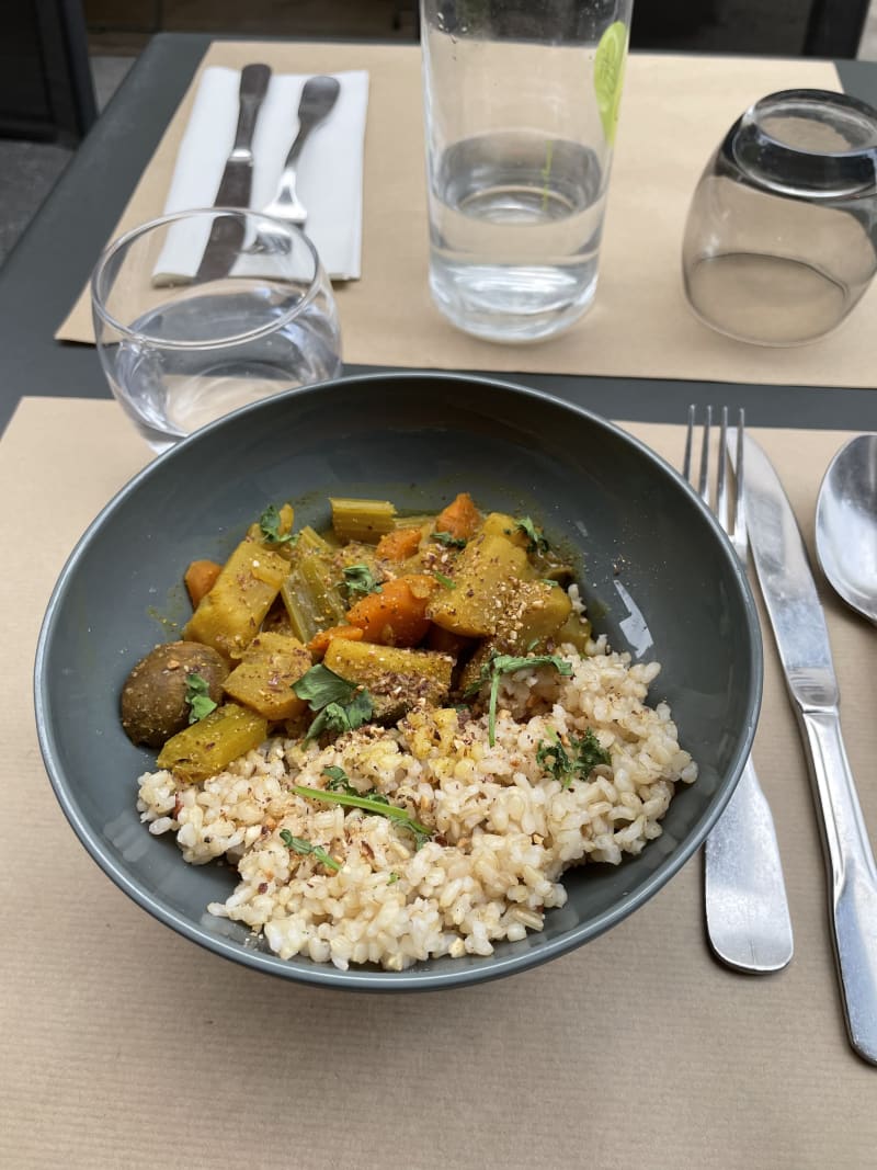 Curry vegetable with rice  - Apéti Ségur, Paris