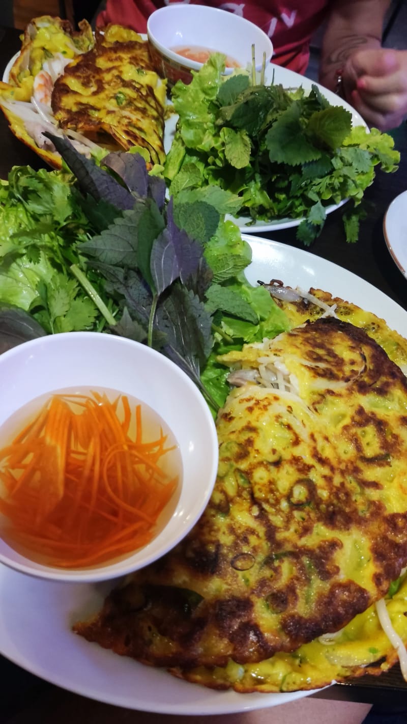 Escale à Hanoi, Bourg-la-Reine