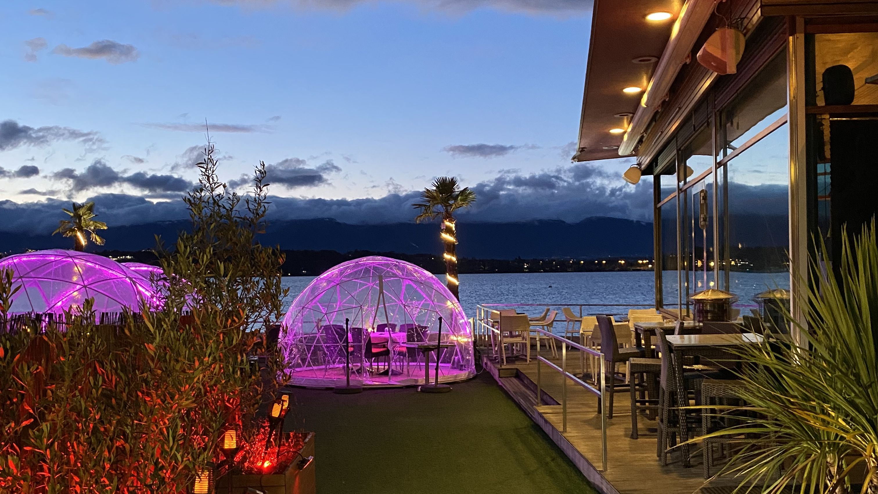 La Tour Carrée - Yacht Club de Genève in Cologny - Restaurant