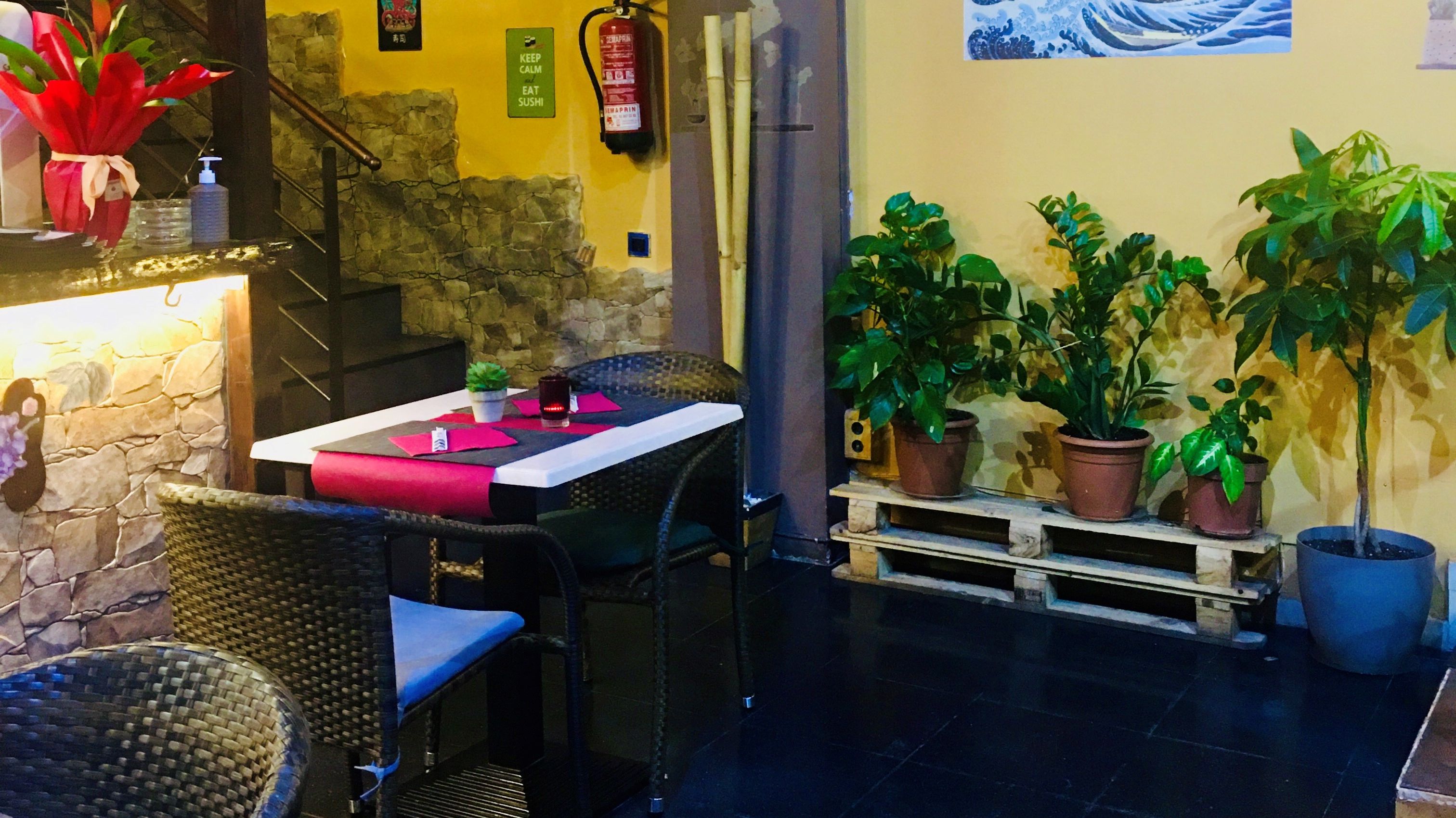 Restaurante Bambú sushi & Udon en Barcelona Menú 2023, opiniones