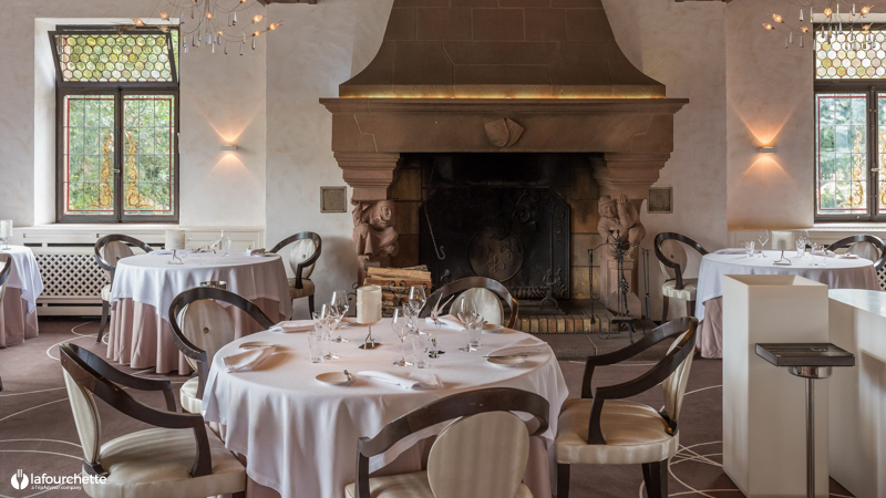 → Le Cheval Blanc Lembach  Hotel, Spa and Gourmet Restaurant in