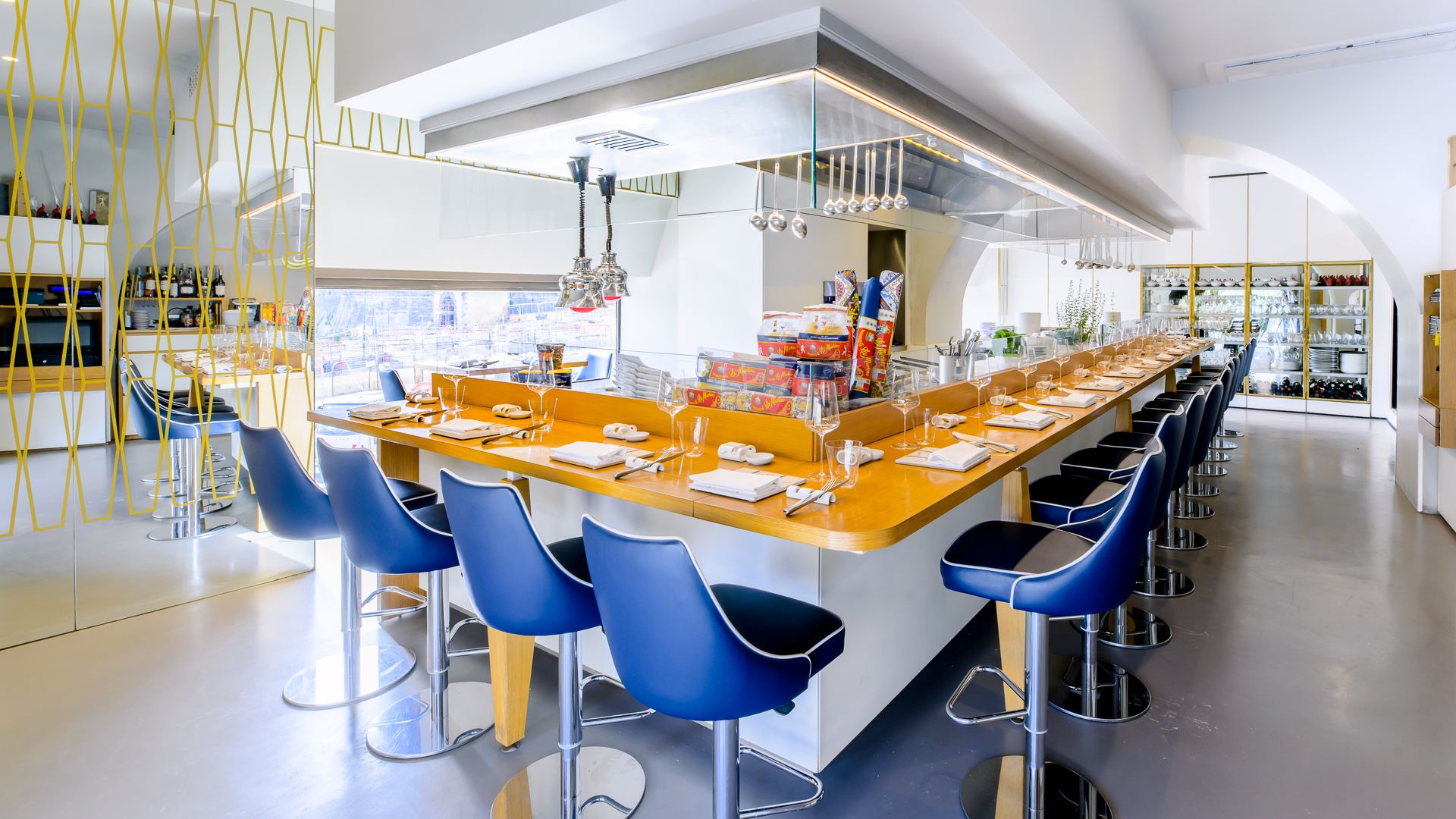 Napoli pasta bar deals