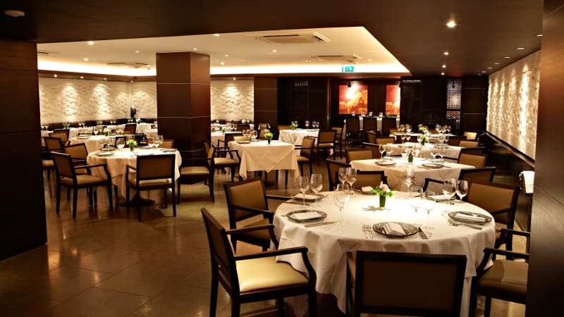 Benares image 4 - Full view