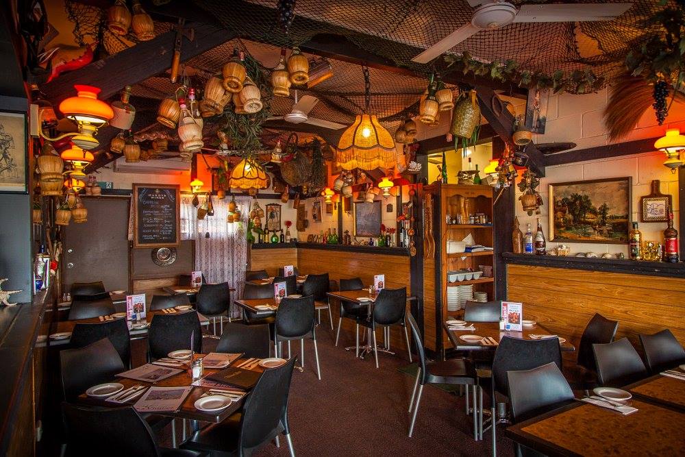 Vinny's italian restaurant deals