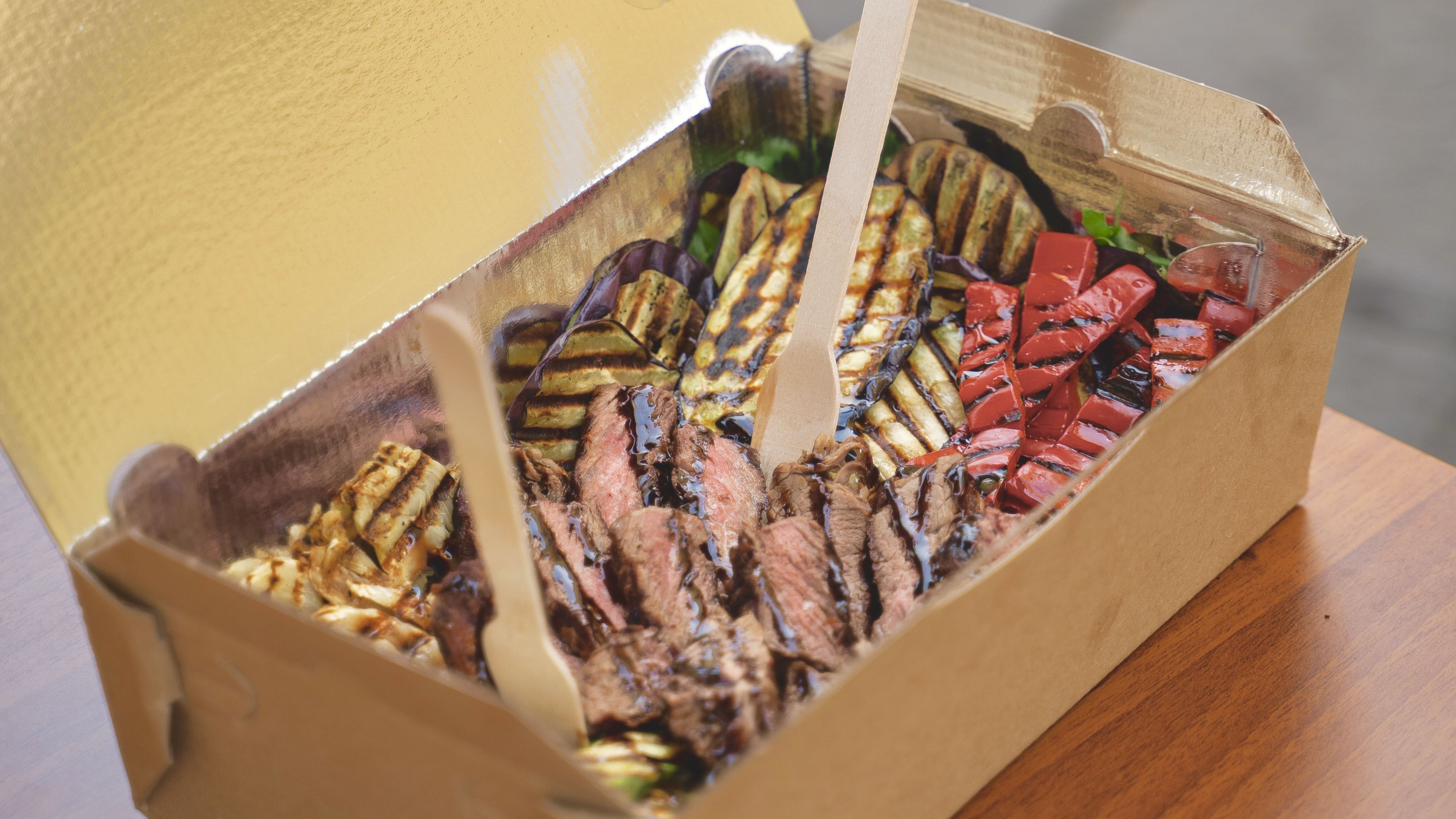 Greenhouse Restaurant Bar in Frattamaggiore Restaurant Reviews, Menu