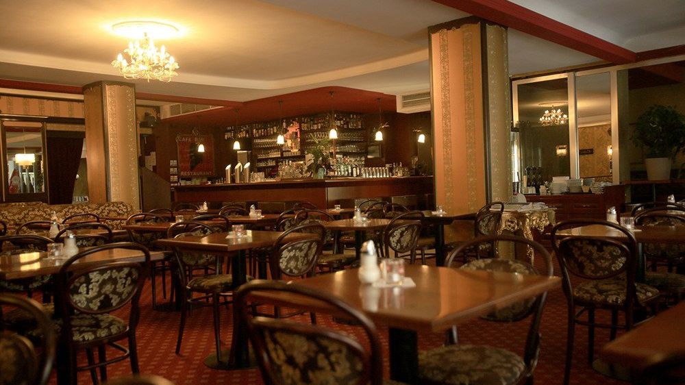 Cafe Mozart in Munich Restaurant Reviews Menu and Prices TheFork