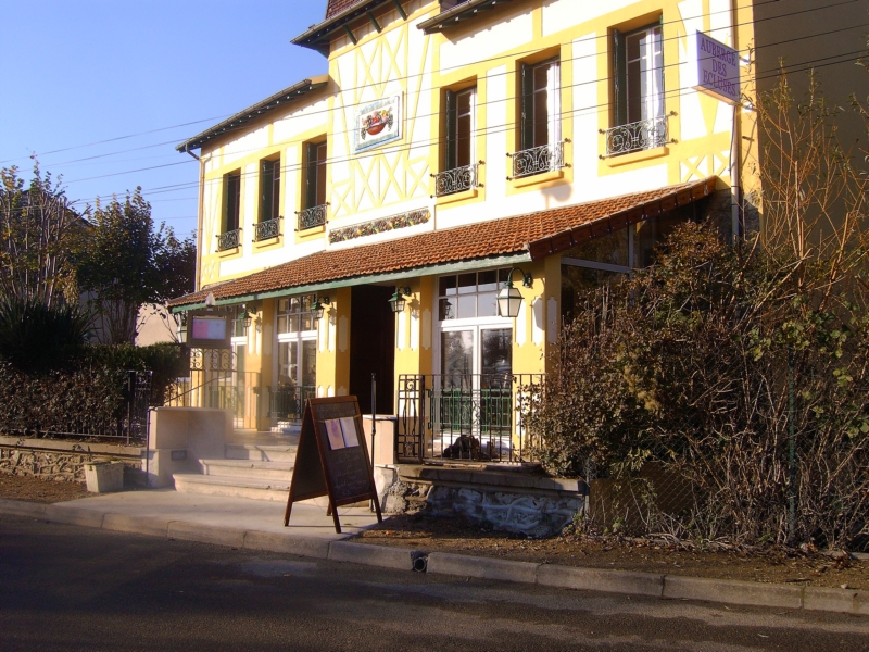 Carte et Menus 2022 Auberge des Écluses à CarrièressousPoissy TheFork