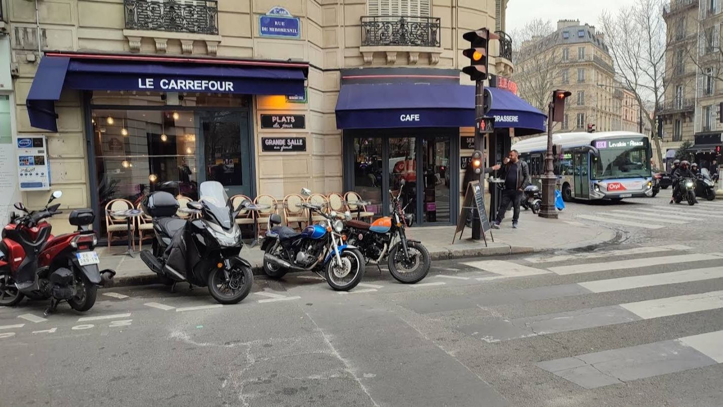 Brasserie Le Carrefour In Paris Restaurant Reviews Menu And Prices Thefork