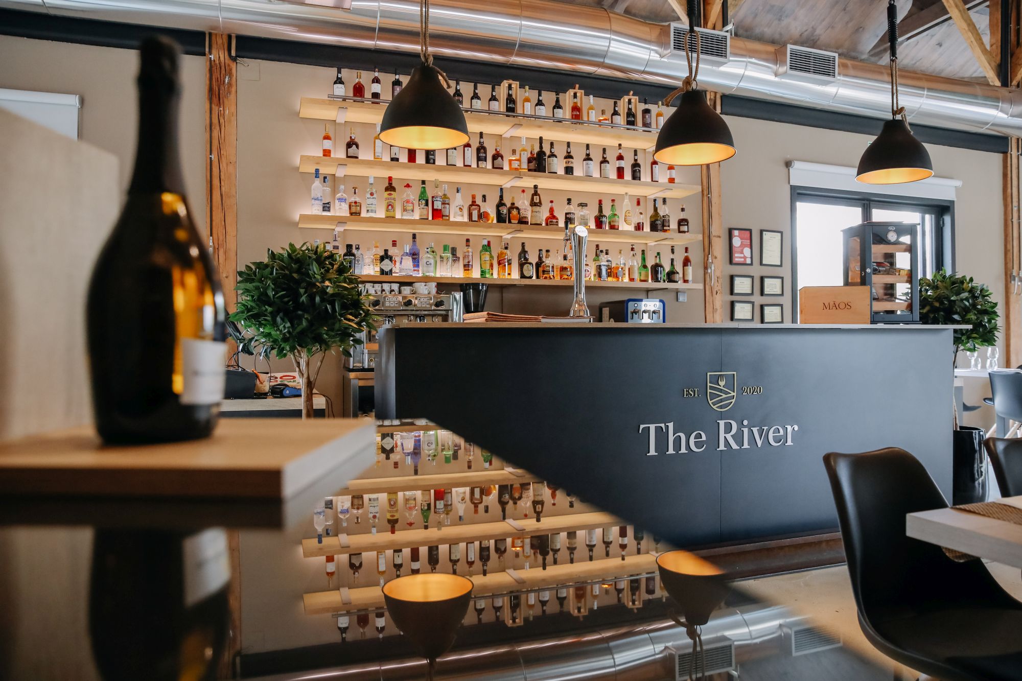 bar - The River Restaurante, Peso da Régua