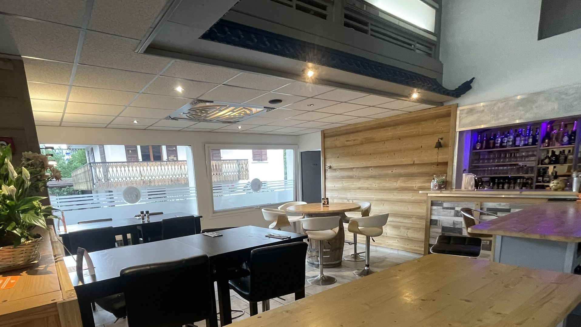 Prix Moyen D' Un Repas Chez Lipp