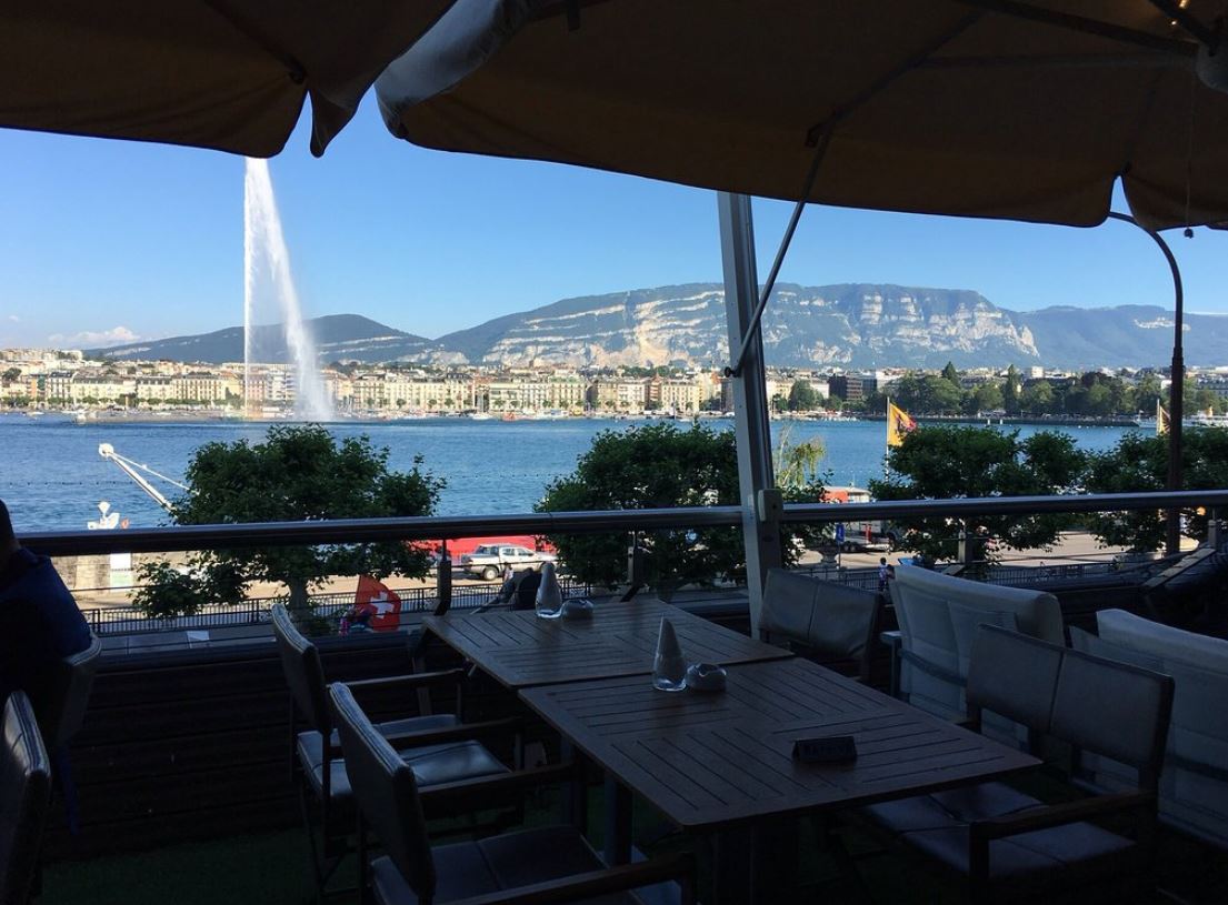 Carte et Menus 2022 FloorTwo Bar Fairmont Grand Hotel Geneva à