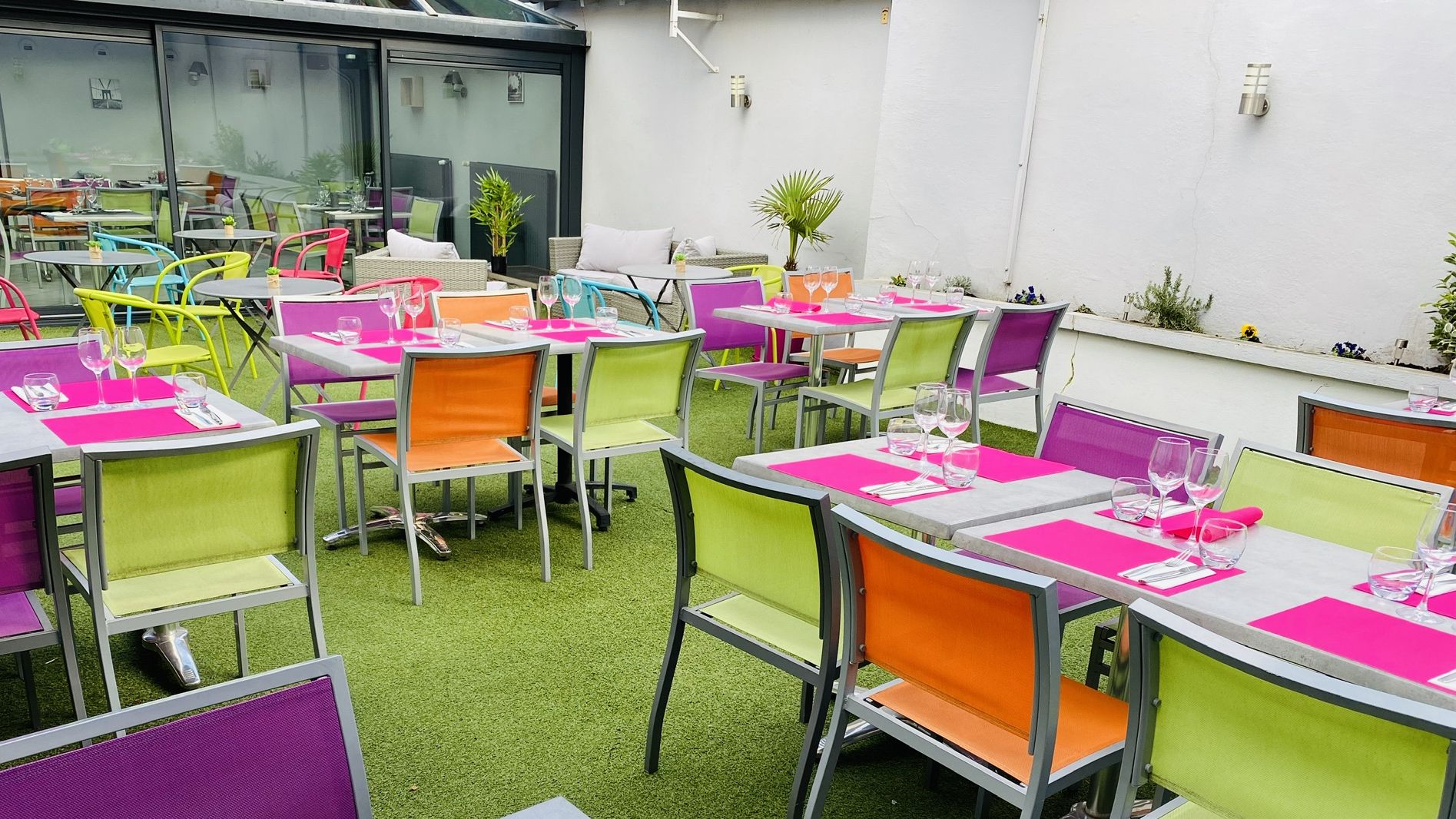 Restaurant La Cour Intérieure à VillefranchesurSaône Menu, avis