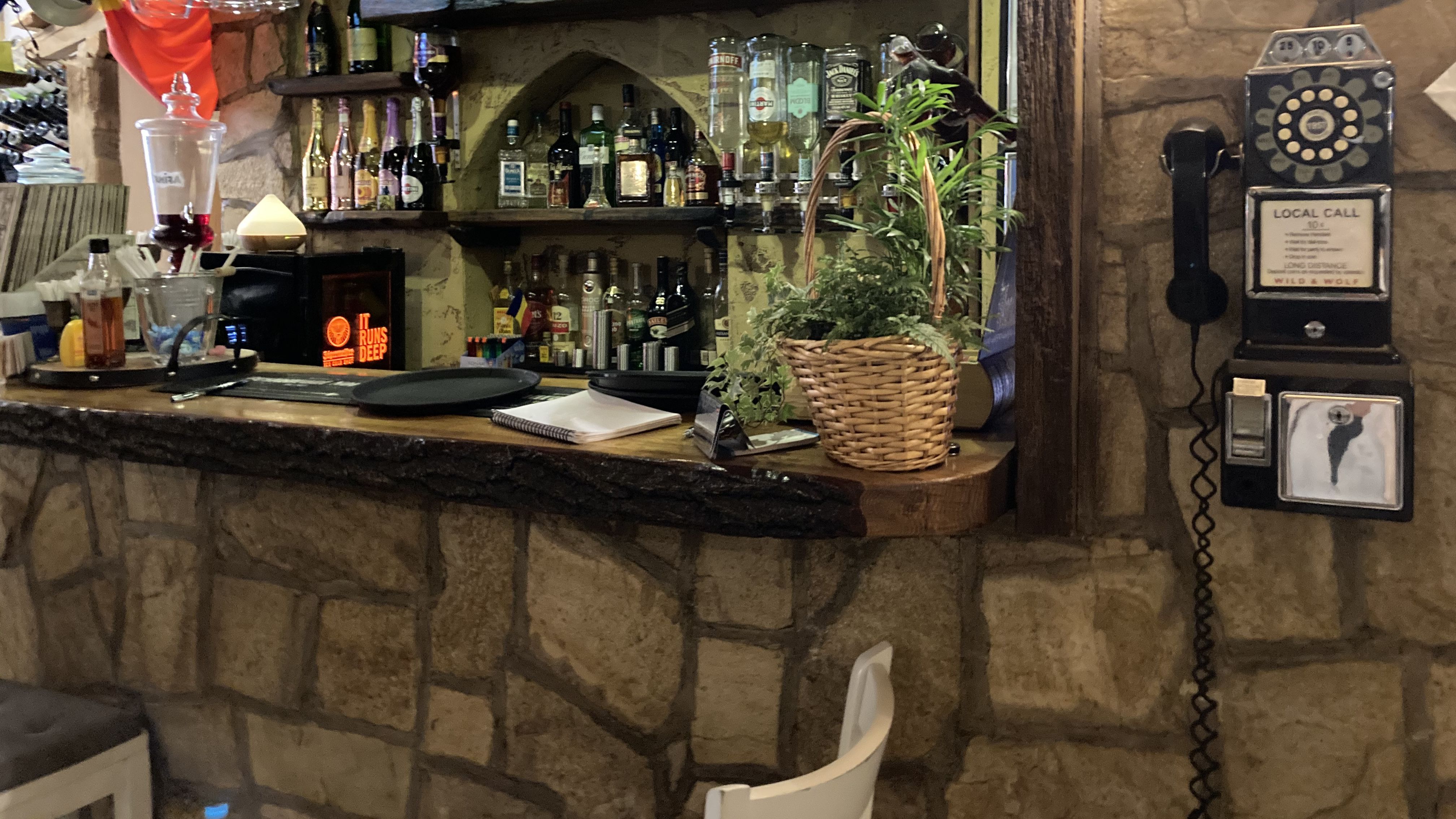 Restaurante Noroc Restaurant en Londres Menú 2022, opiniones, precios