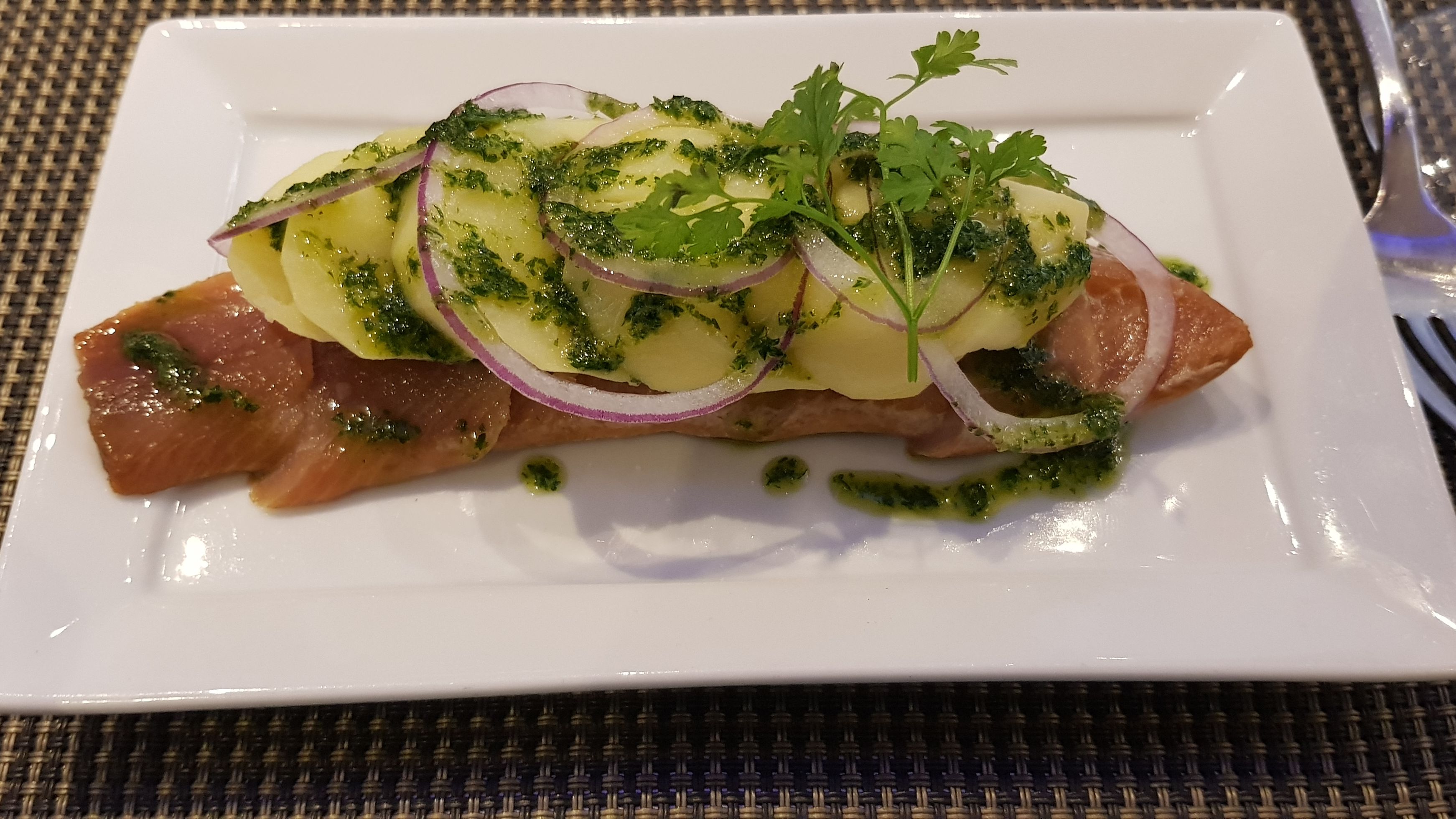 Restaurant Les Gourmands Disent à L'Arbresle - Menu, avis, prix et