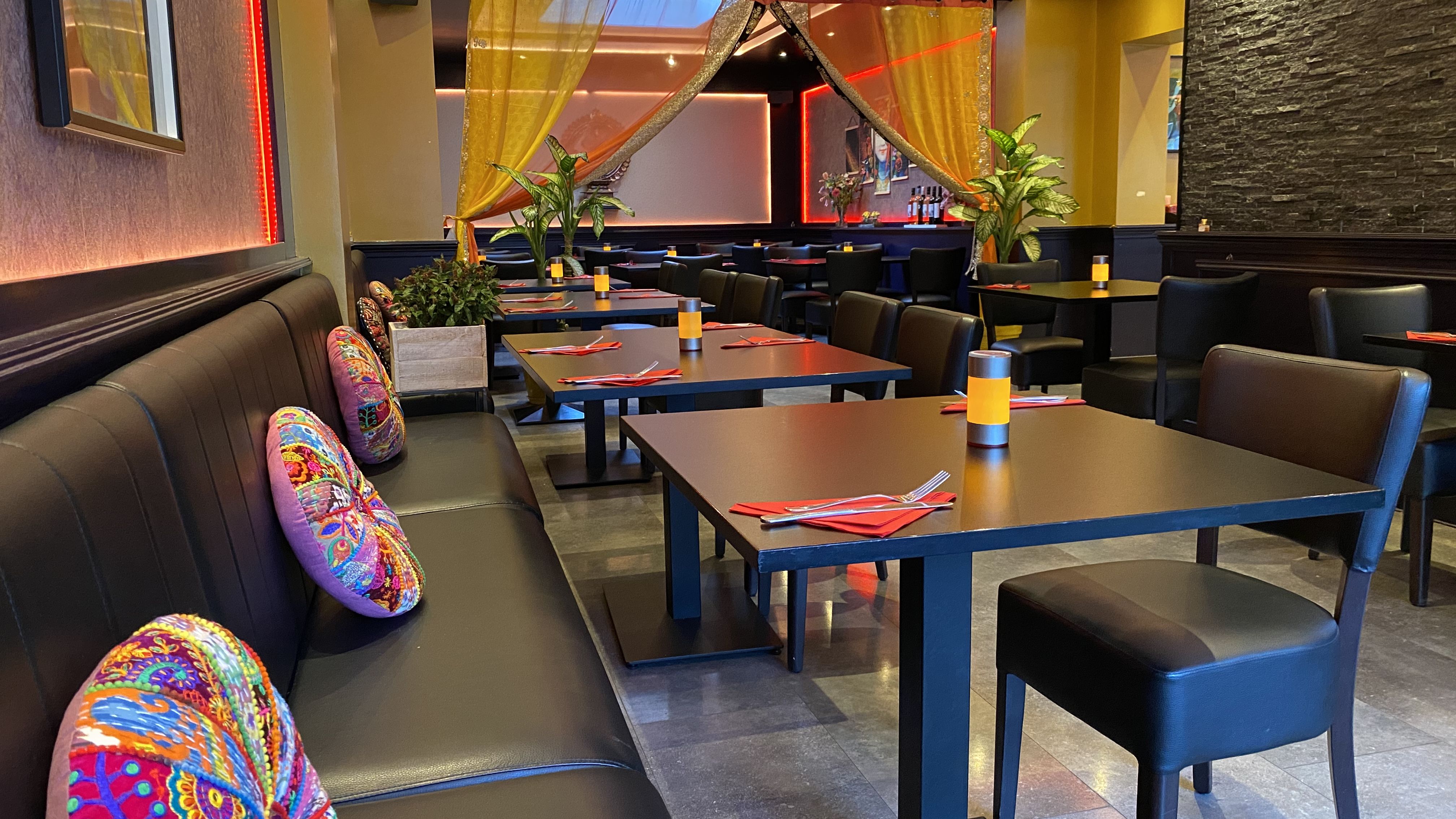 India Roti Room in Amsterdam - Restaurant Reviews, Menus, and Prices ...