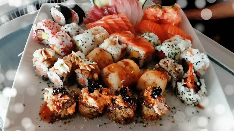 Yuzu sushi bar deals