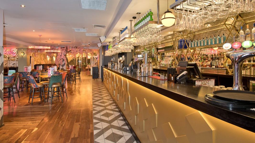 Slug and Lettuce Tower Bridge in London - Restaurant Reviews, Menu and Prices | TheFork