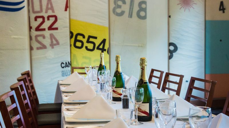 yarralumla yacht club restaurant