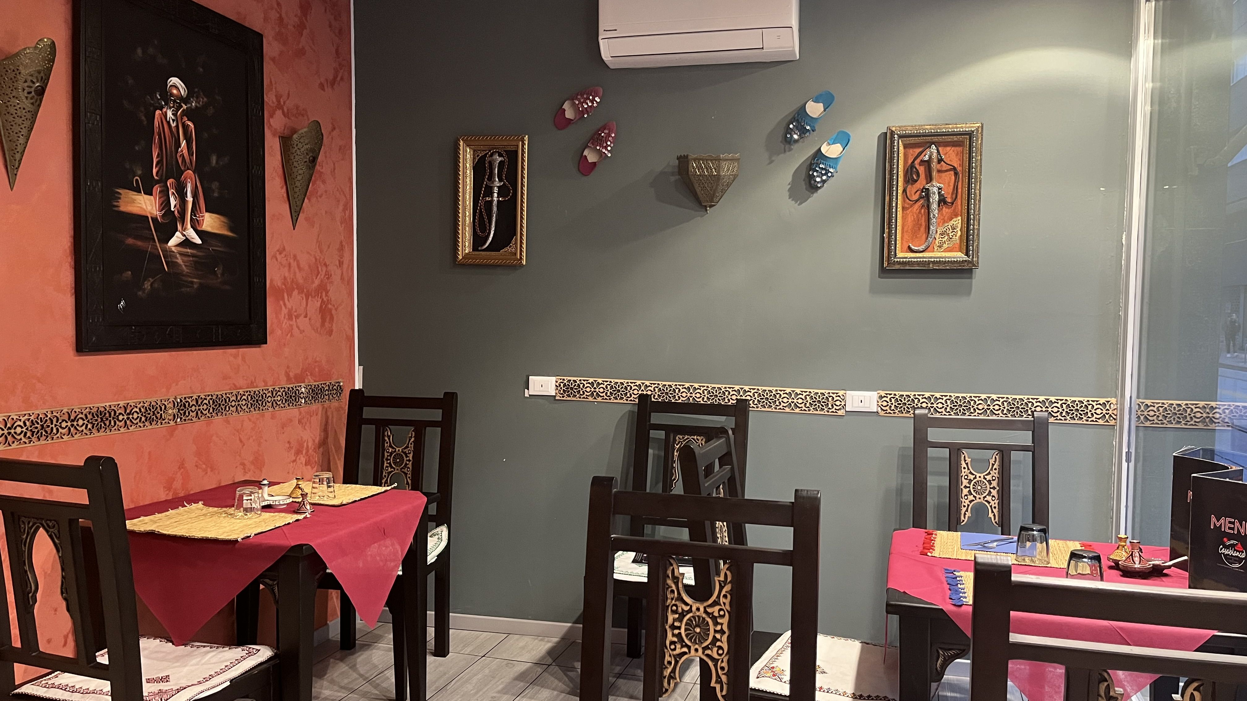 Restaurant casablanca best sale