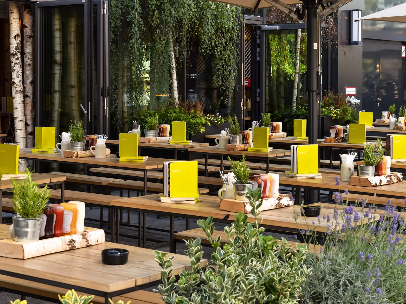 Hans Im Gluck Burgergrill Bar Munchen Westend In Munchen Bewertungen Speisekarte Und Preise Thefork Ehemals Bookatable
