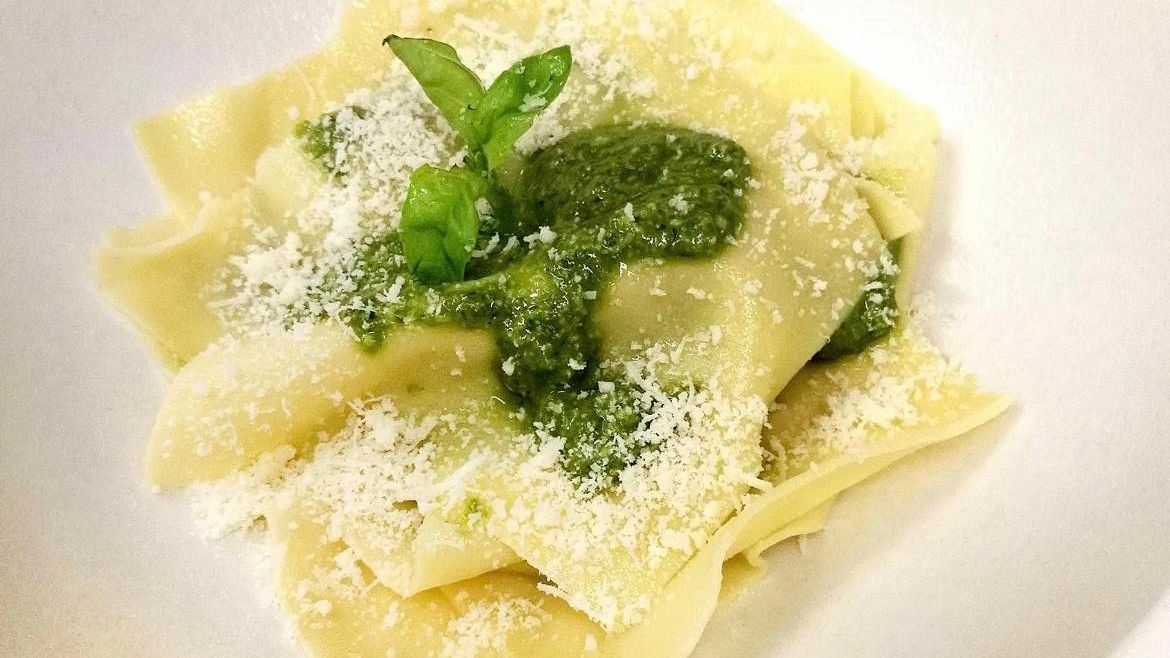 Piazza Marconi a Albenga Menu, prezzi, immagini, recensioni e