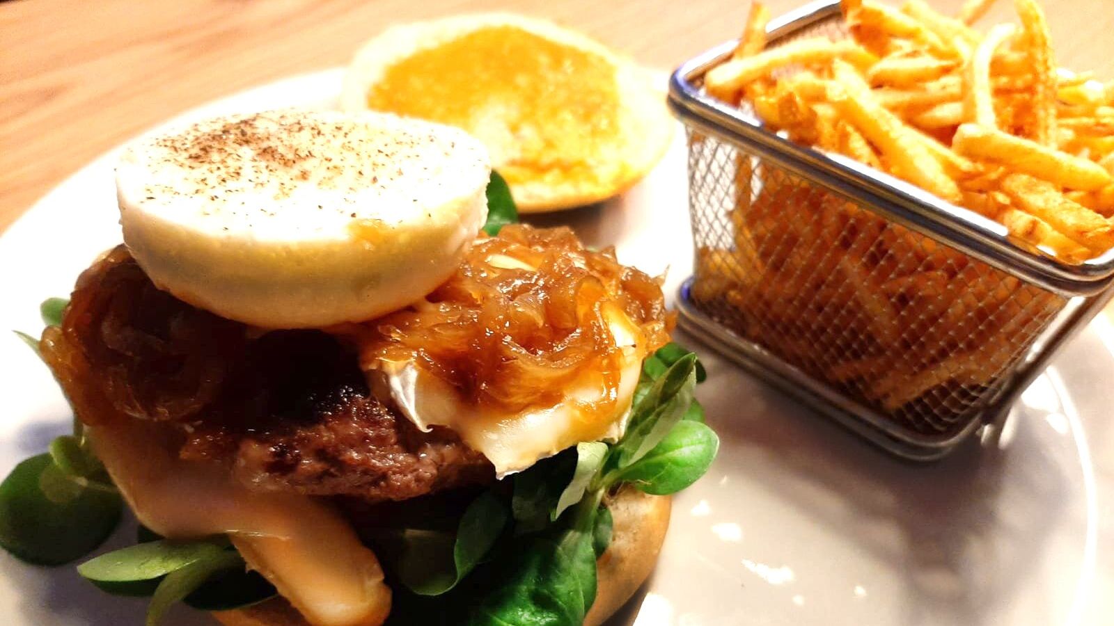 fried mac and cheese burger cheesecake factory