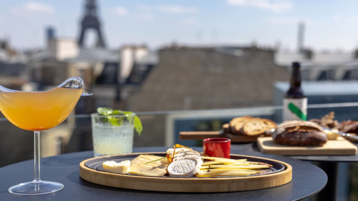 Canopy Trocadero Rooftop i Paris Restaurangens meny, öppettider, bokning, recensioner samt