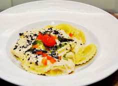 Le Jardin Cache In Marseille Restaurant Reviews Menu And Prices Thefork