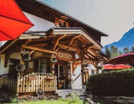 The Best Restaurants Open on Christmas Day 2022 in Chamonix-Mont-Blanc | TheFork