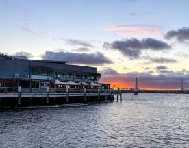 The Best Restaurants Open on Christmas Day 2022 in Melbourne (VIC