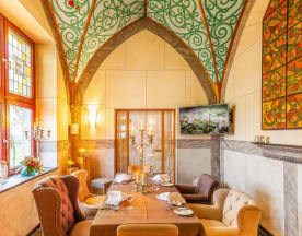 Modern - EARL Restaurant im Schloss Ranzow Hotel & Appartements, Binz