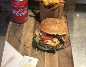 Vegetarian dishes - Signature's Burgers Montmorency, Montmorency