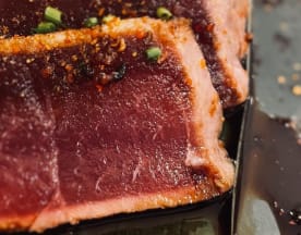 Contemporary cuisine - Fuji Sushi & Steak Cascais, Cascais