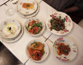 Olakala, Paris