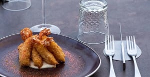 code di scampi in tempura con maionese all'arancio - Ristorante Falero Paestum, Capaccio