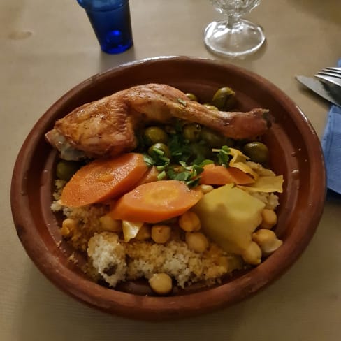 Tajine aux olives et poulet. - El Andalous, Lyon