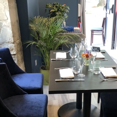 Le Coq et l'Elephant, Paris