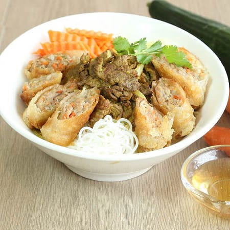Lao Wasana, Paris