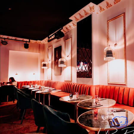 La Rose Bleue, Paris