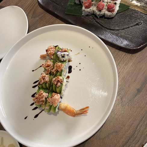 Haruka Sushi, Milan