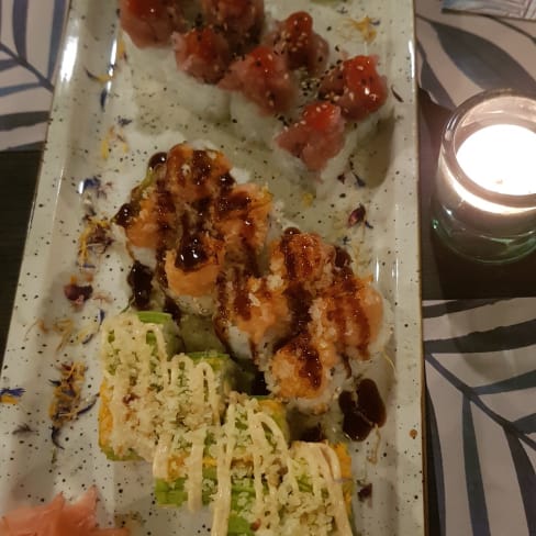 Rolinho Sushi Fusion Libia, Rome