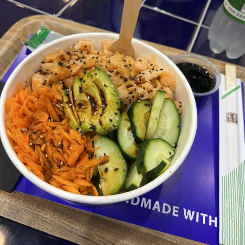 Healthy Poke Ronda Universitat, Barcelona