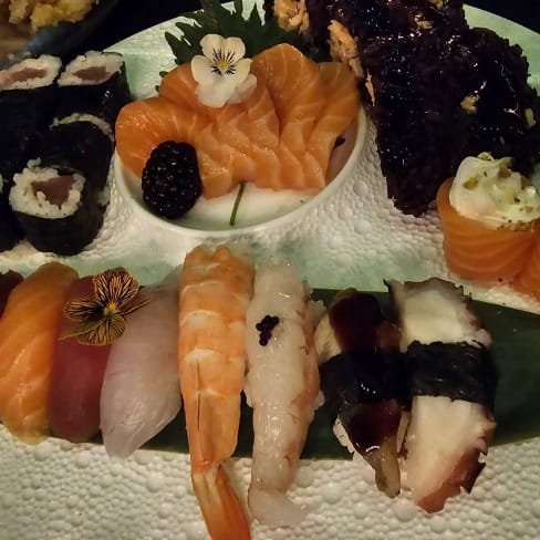 Sushiyuhu, Milan