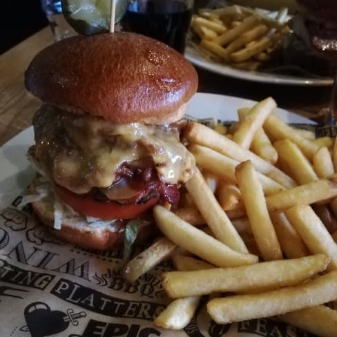 BBQ BACON MELT - Belushi's Gare du nord, Paris