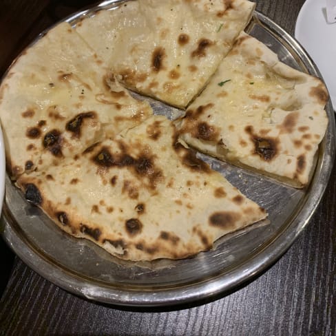 Naan Au Fromage - The Indus, Geneva