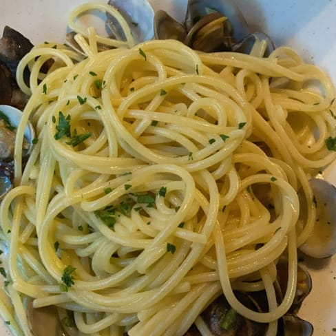 Spaghetti con vongole veraci - Lo Zenzero, Milan