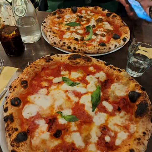 A Smorfia Pizzeria, Paris