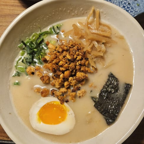 Tonkotsu Rámen by Go Juu, Lisbon