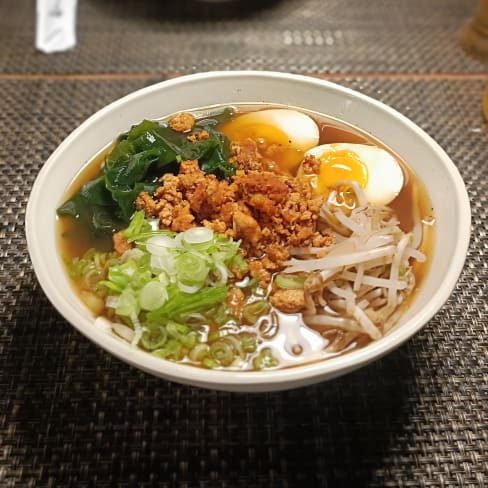 Tonkotsu Rámen by Go Juu, Lisbon